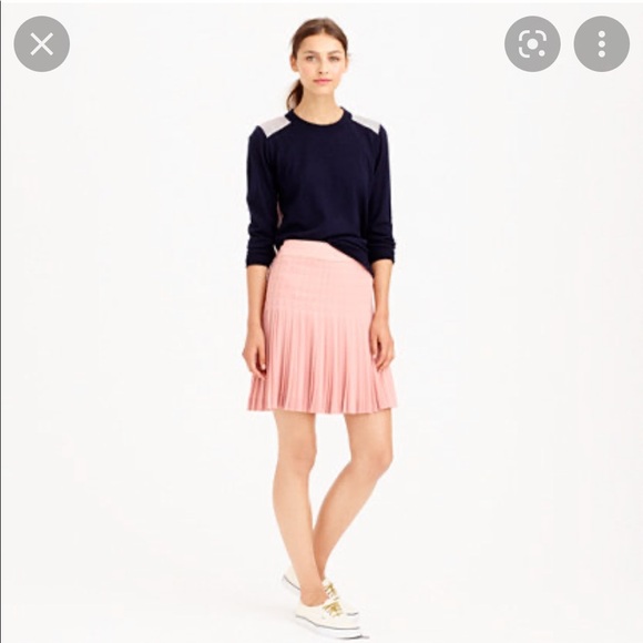 J. Crew Like-New Pleated Mini Skirt - Picture 1 of 12